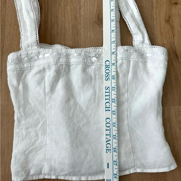 Reformation Eloise White Smocked Linen Tank Top Size 2 Resort Cruise Lace Basic - Picture 10 of 11